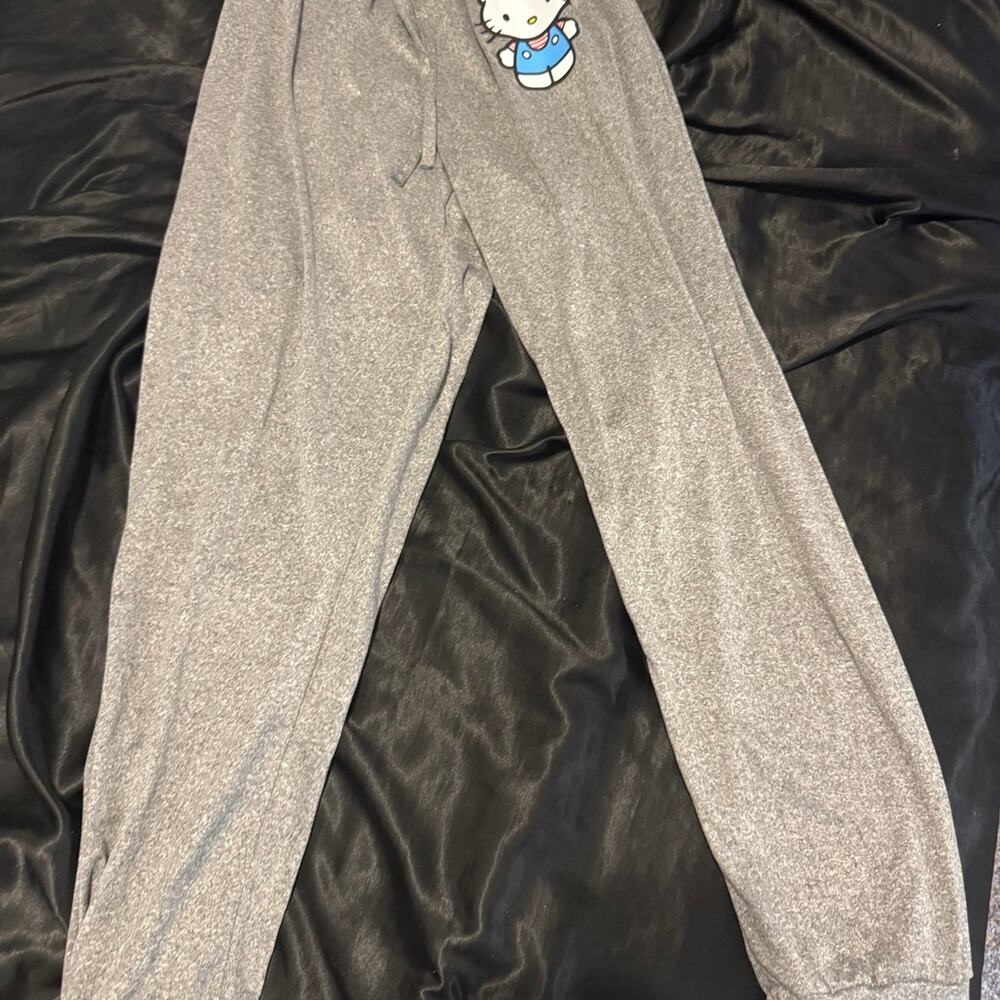 Hello Kitty decal pants size XS
